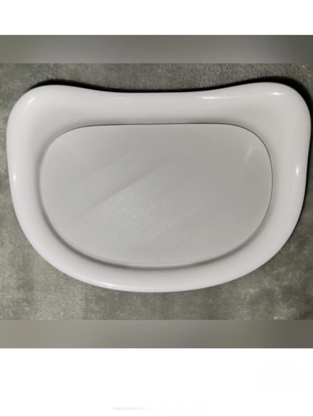 NIB Spa Luxe Cat Soap Dish White Plastic Cat Ear Design Wall or Counter